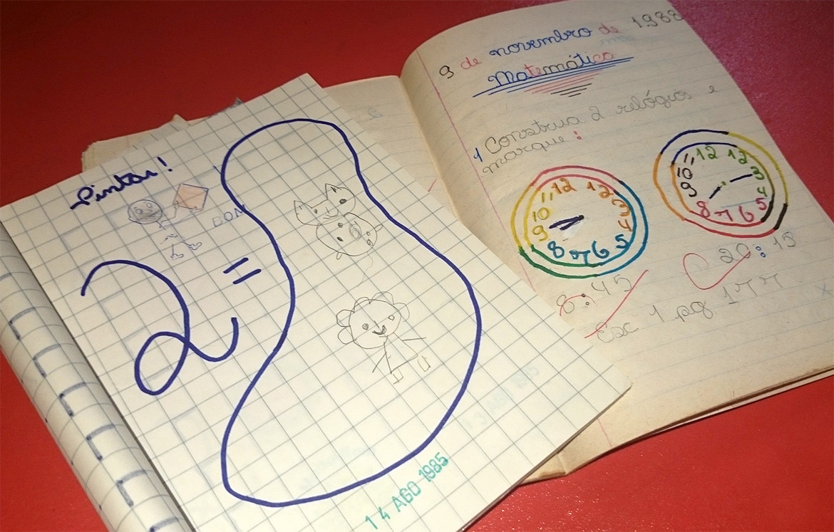 Caderno com Desenhos